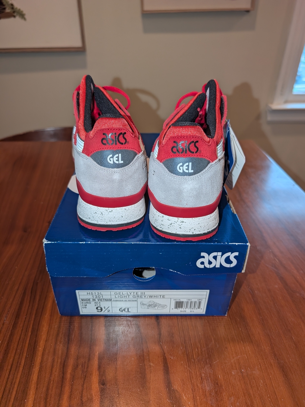 ASICS Gel-Lyte III Crane Men’s 9.5 Grey Red NWT - Picture 3 of 6